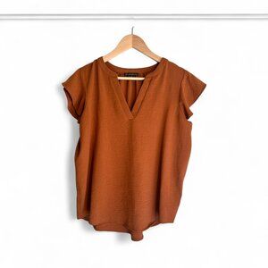 Adrianna Papell Rust V Neck Top Medium Flutter Cap Sleeves Textured Woven